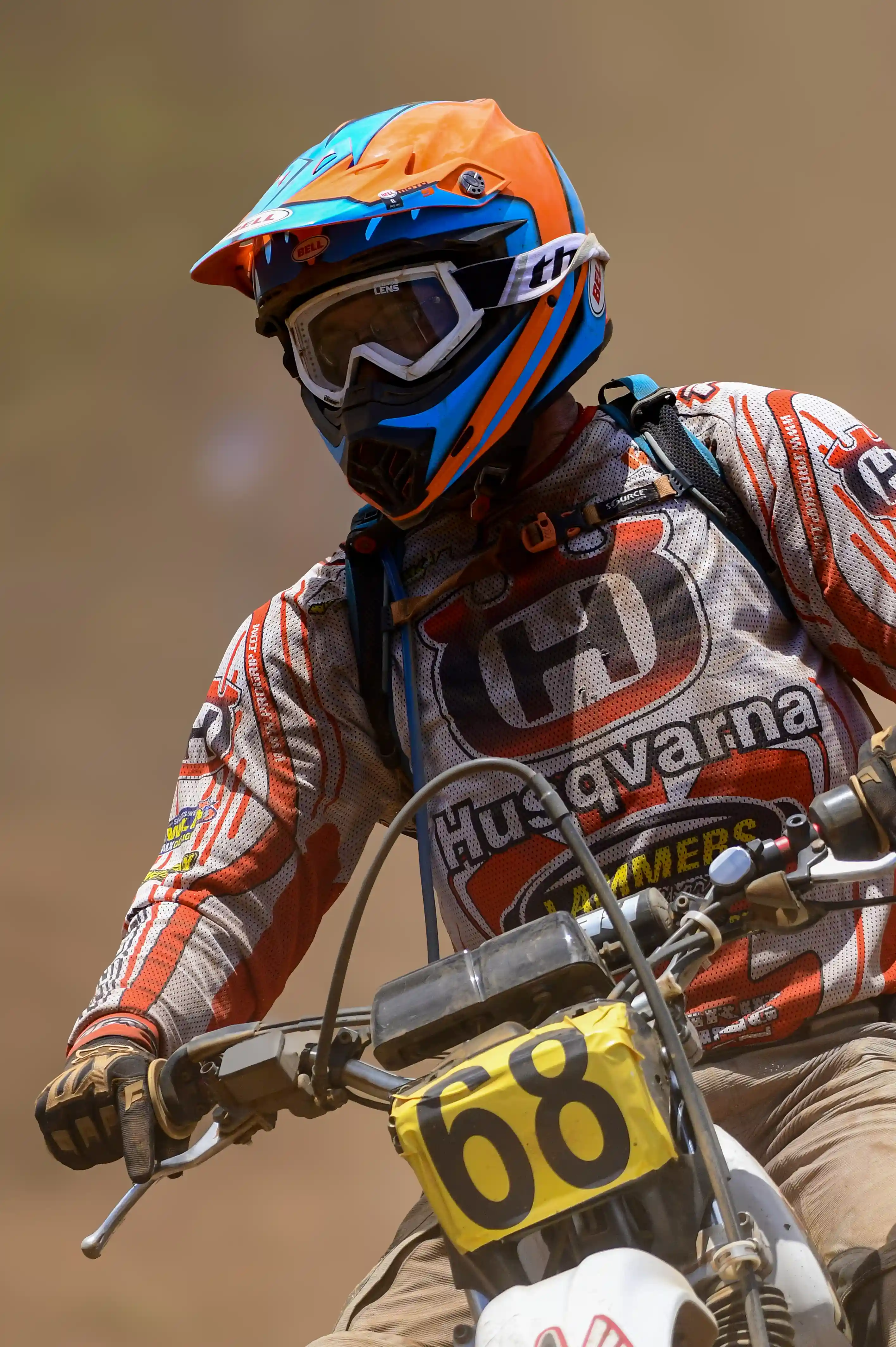 Talanta Trust Image people 